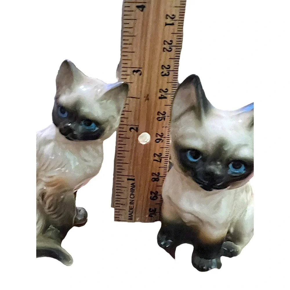 House Of Global 3 Blue Eyed Siamese Cat Figurines Bone China